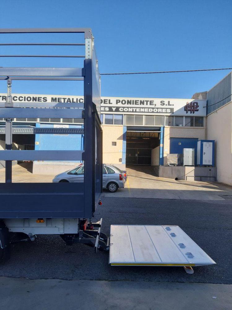 Plataformas Elevadoras de Carga